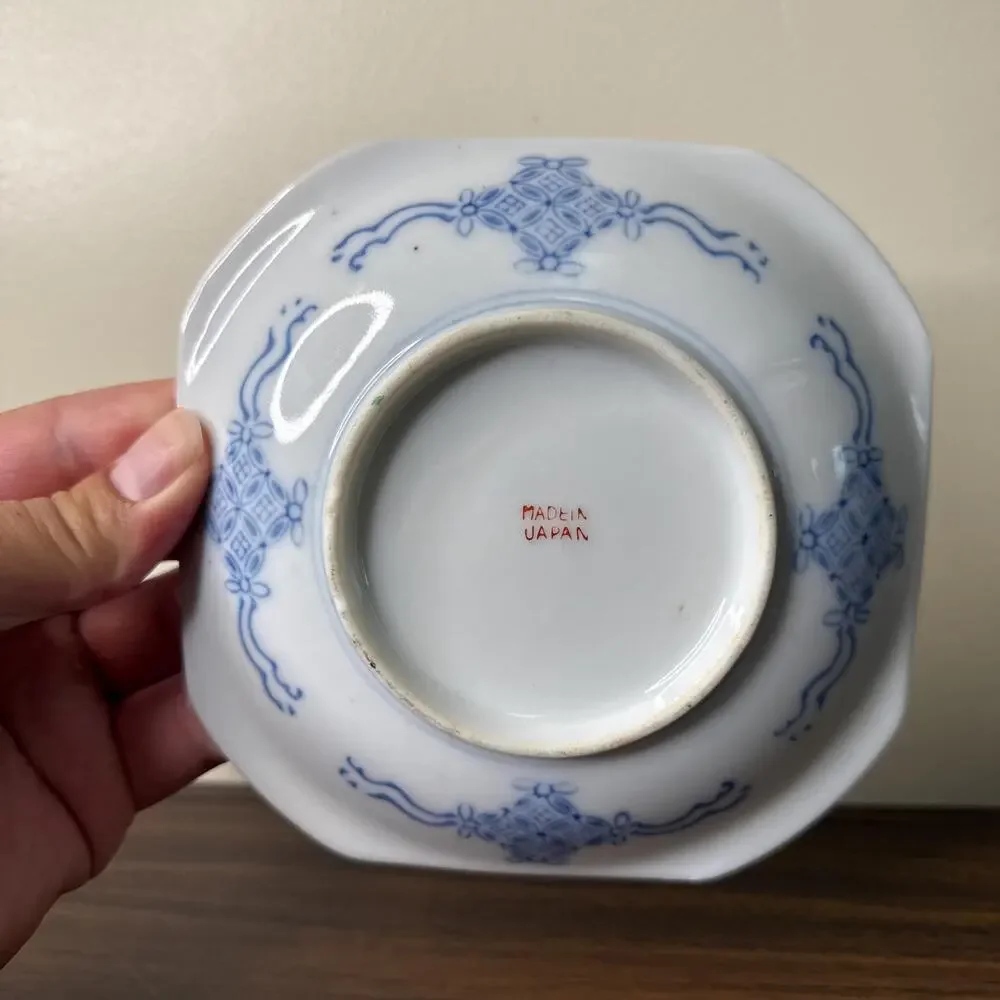 Vintage Japanese Porcelain Decorative Plate Blue and White Peacock